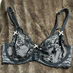 CACIQUE Unlined Curvy Balconette Black Lace Sz 38DDD